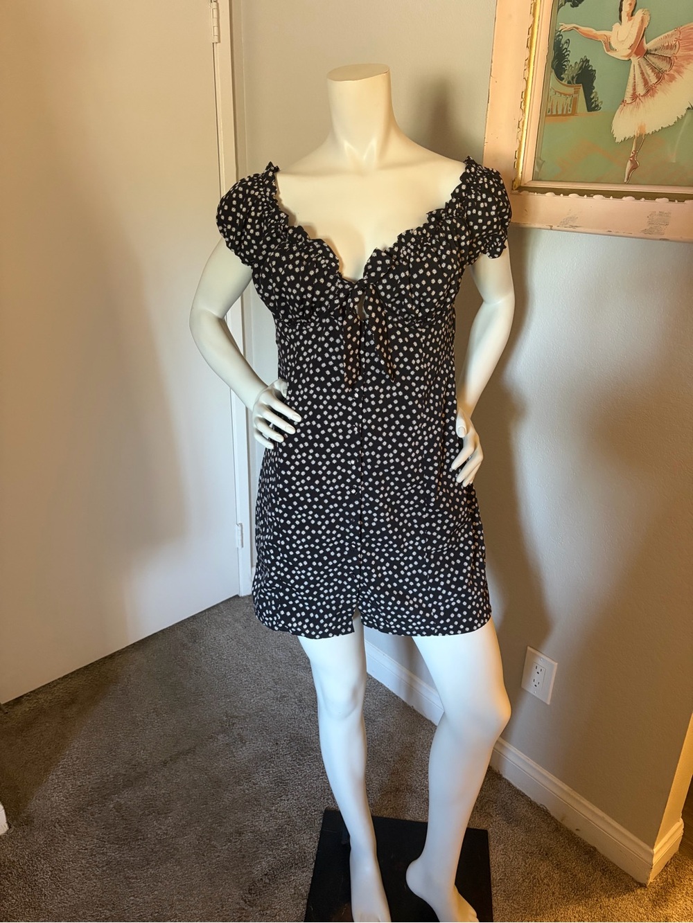 Princess Polly Black Floral Mini Dress – US 12